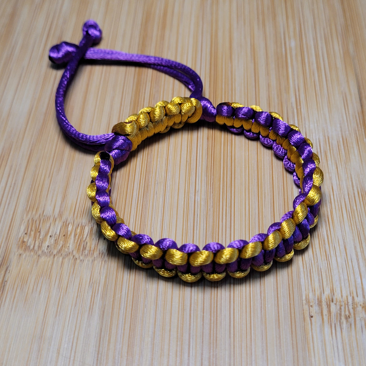 Royal String Bracelet